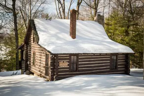 Tranquil Lakefront Cabin! - Image 2