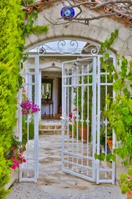 Stone Villa,Large Garden,Swimming Pool, Very Close the Beautiful Beach . - Image 3