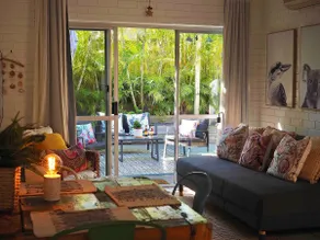 Leafy beach sanctuary in the heart of Noosa Heads - Image 2