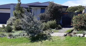 REDNANS BEACH RETREAT - Image 2