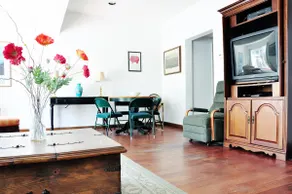 Charming suite in West Portal area - Image 4