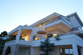Aerides Luxury Villa - Image 4
