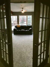 Immaculate apartment steps from Camp Randall! - Image 2
