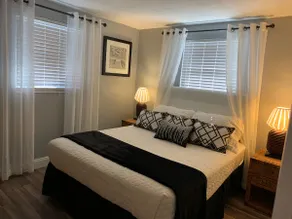 Cozy “Casa Bonita” 3/2 Close to beaches, 6 Guests - Image 4