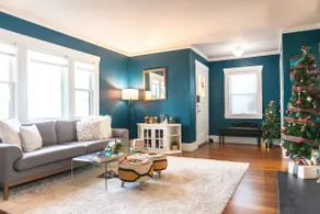 Peaceful 2-BR Bungalow w/Parking and Patio Deck - Image 2