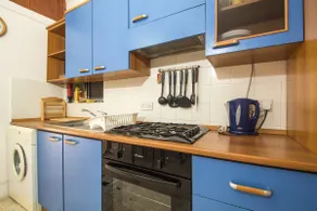 One Bedroom cosy apartment, 5 mins from the sea - Image 5