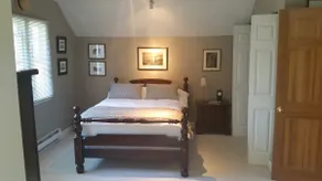 Private mother-in-law studio apartment. - Image 4