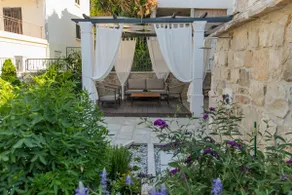 Villa Bante - Luxury Stone House - Image 4