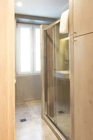 Liston Suites - Image 4