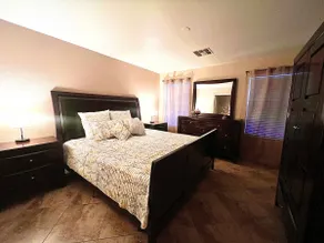 Sunny Blossom, 2-Bedroom, Pet Friendly Home - Image 3