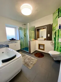 Eifelstein, apartment with whirlpool and oven - Image 2