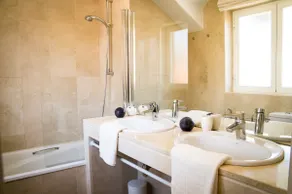 Penthouse In Sotogrande with Sea And Marina‎ view. - Image 5