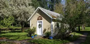 Willow Creek Cottage - Image 3