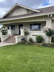 Lodi Wine Country's 1917 Craftsman Bungalow - Image 2