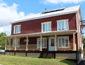 #4 – Apartment in the heart of Baie-St-Paul - Image 2
