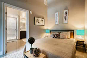 Bohemian Flat - Short North - Free Parking - Image 4
