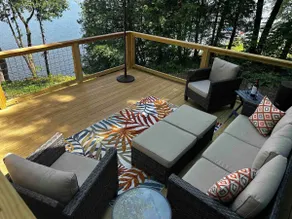 Lake front home on private, tree-lined drive. - Image 3