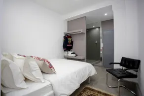 Waterfront ”TATTOO SHOP” turned Airbnb Studio - Image 4