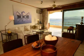 Luxury apart. w/ spectacular views - Image 3