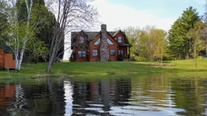 Fall Colors Paradise Waterfront Log Cabin w/Ponton Rental Option Family-friendly - Image 5