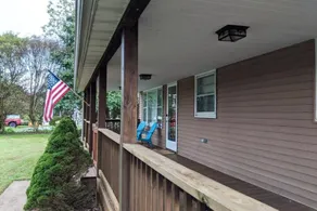 Cozy 3BR house. 9 min to LU, 10 min to downtown - Image 3