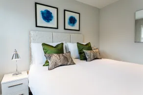 Oakley Suite - Luxury Serviced Flat in Old Town with parking - Image 5