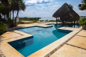 cosy apartment fastwifi best private beach - Image 4