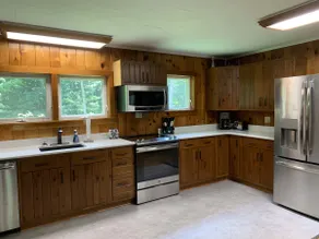Farmhouse at Nova Maple Syrup Farm - Image 2