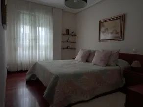 Los Rosales - Image 2