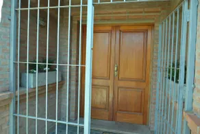 House in Cordoba Zone N. (kempes, Sanatorio A.,) - Image 2