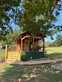 The Cabin at Firefly Cove 3 miles from TIEC - Image 4