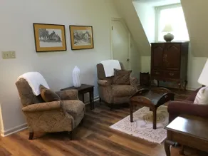 Secluded Private Guesthouse - Doylestown Twp - Image 5