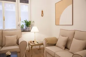 Classic apartment in Iturrialde - Image 3