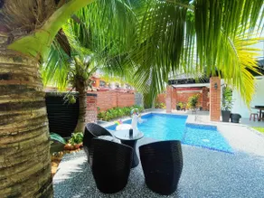 AE - Melaka Town Pool Homestay #18 people - Image 3