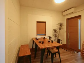BAIX Hut///Kabukicho City Center Downtown Area///3-story detached house/// - Image 4