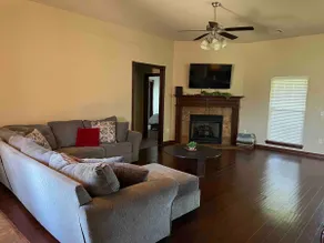 Large 4bed 3bath Lawton/Ft Sill home! - Image 5