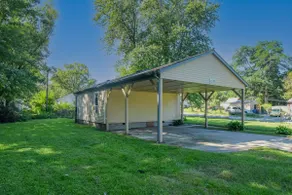 Corporate Cottage Near Merrillville/Gary - Image 3