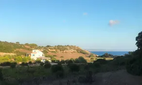 Between the sea and the sky, a hidden location - Image 3
