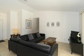 Pool home close to golf and Nature - Comfort - 4 bedroom - Image 3