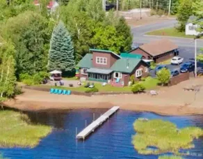 Lake House at Sunset Park - Image 2