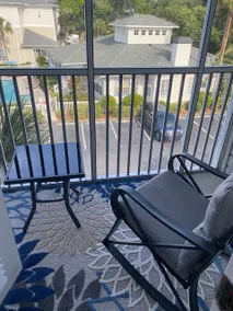 Coastal Condo with pool, minutes from beach - Image 3