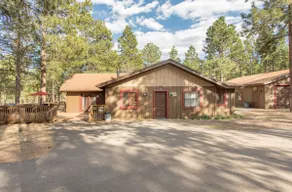 Hindmans Hideaway on 10 acres - Image 3