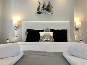 TZORTZI'S HOME - Image 2