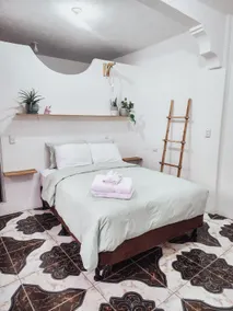 2A-Rarely Available/Great Location in Tourist hub - Image 4