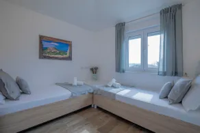 Apartment Iris - Image 3