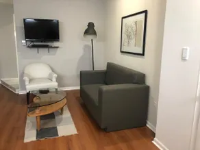 Private Executive Suite (Apt. G) - Image 5