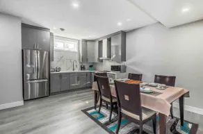 Sleeps 6 two bedroom with 1 bath 3 beds - Image 3