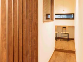 About 8 minutes on foot from Okayama Station / Accommodates up to 3 people / Private parking available / 1 floor rental / Desk space available - Image 5