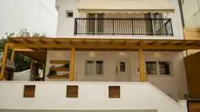 Alfa house w/ view & barbeque in Pythagorion - Image 2