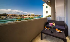 Apartment Big Look - Image 4